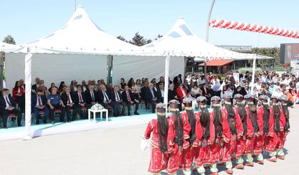 Çayırova'da 19 Mayıs dolu dolu geçti