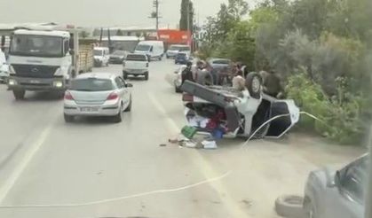 Sakarya’da Kaza: Fidanlıktaki Saksılara Çarpan Otomobil Ters Döndü, 1 Yaralı